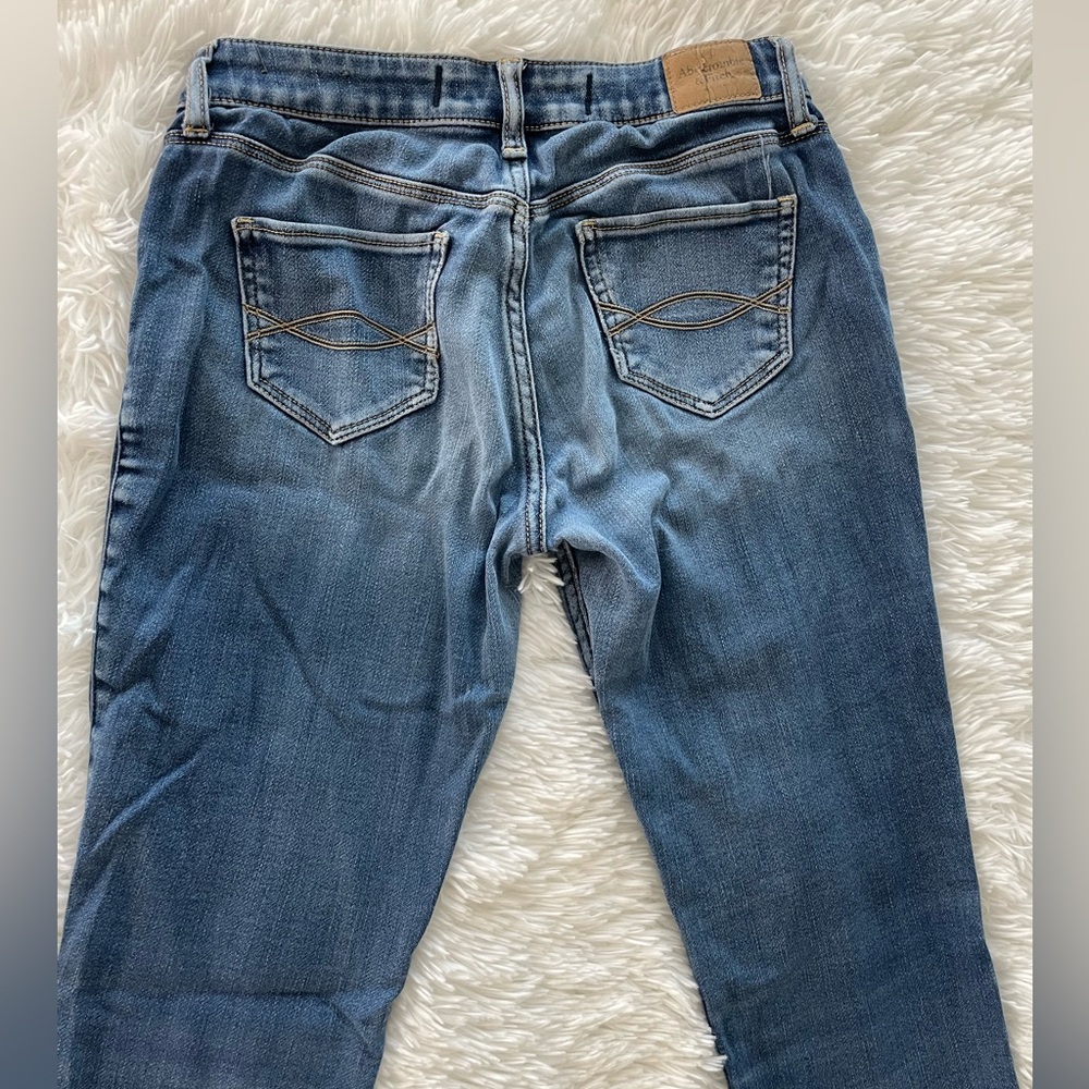 Abercrombie & Fitch Light Blue Denim Jeans - Picture 4 of 5